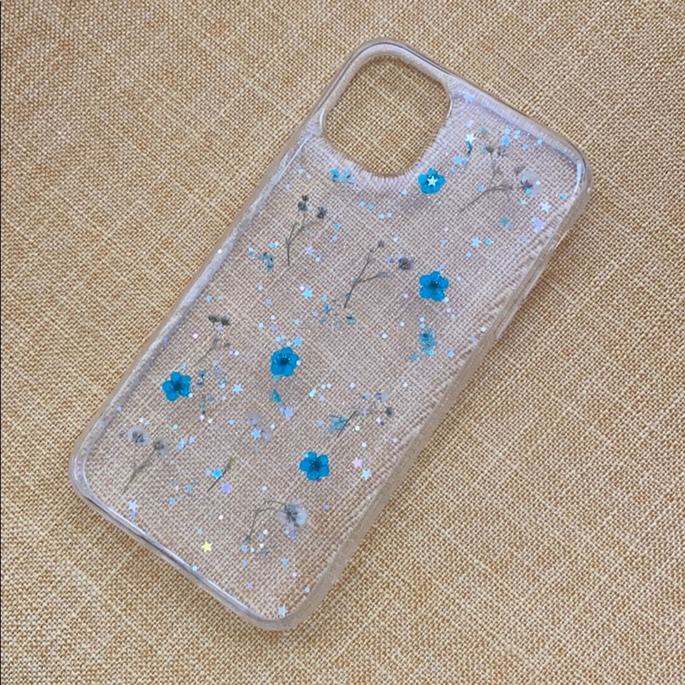 iPhone 11 blue pressed flowers case